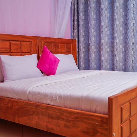 Twin Towers Hotel Kampala Ngoại thất bức ảnh