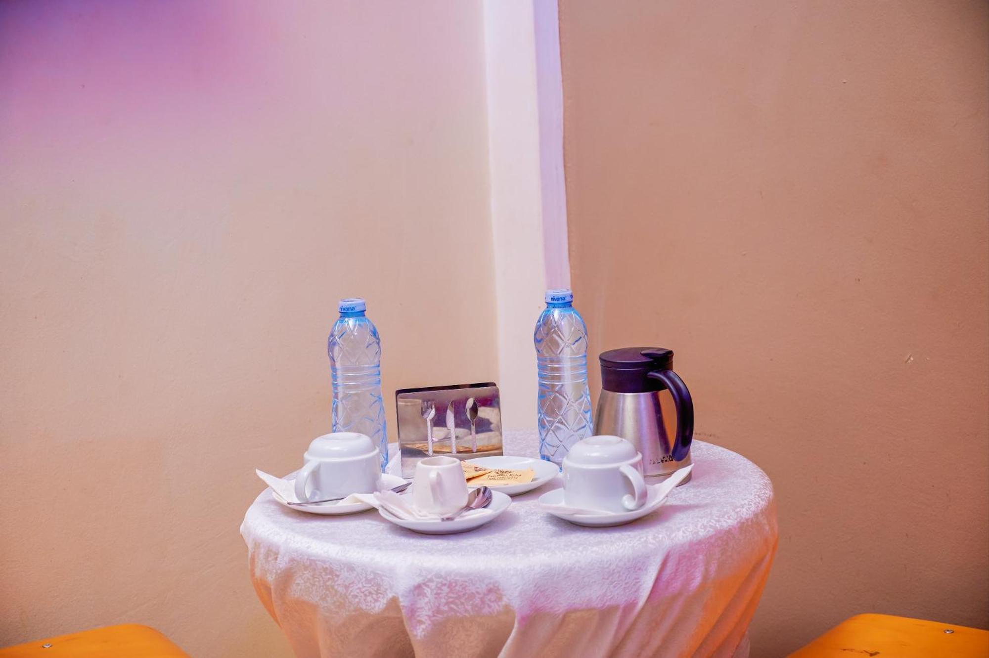 Twin Towers Hotel Kampala Ngoại thất bức ảnh